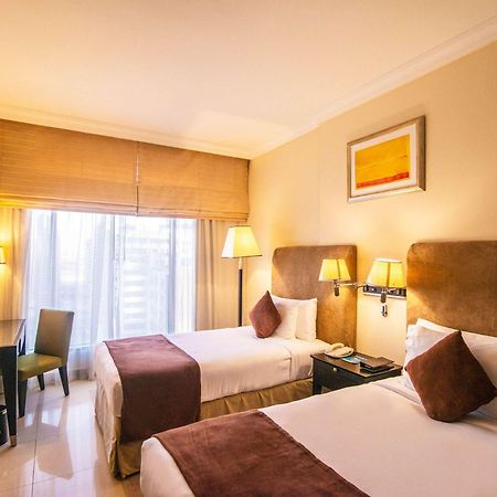 Mercure Dubai Barsha Heights Hotel Suites And Apartments Ngoại thất bức ảnh