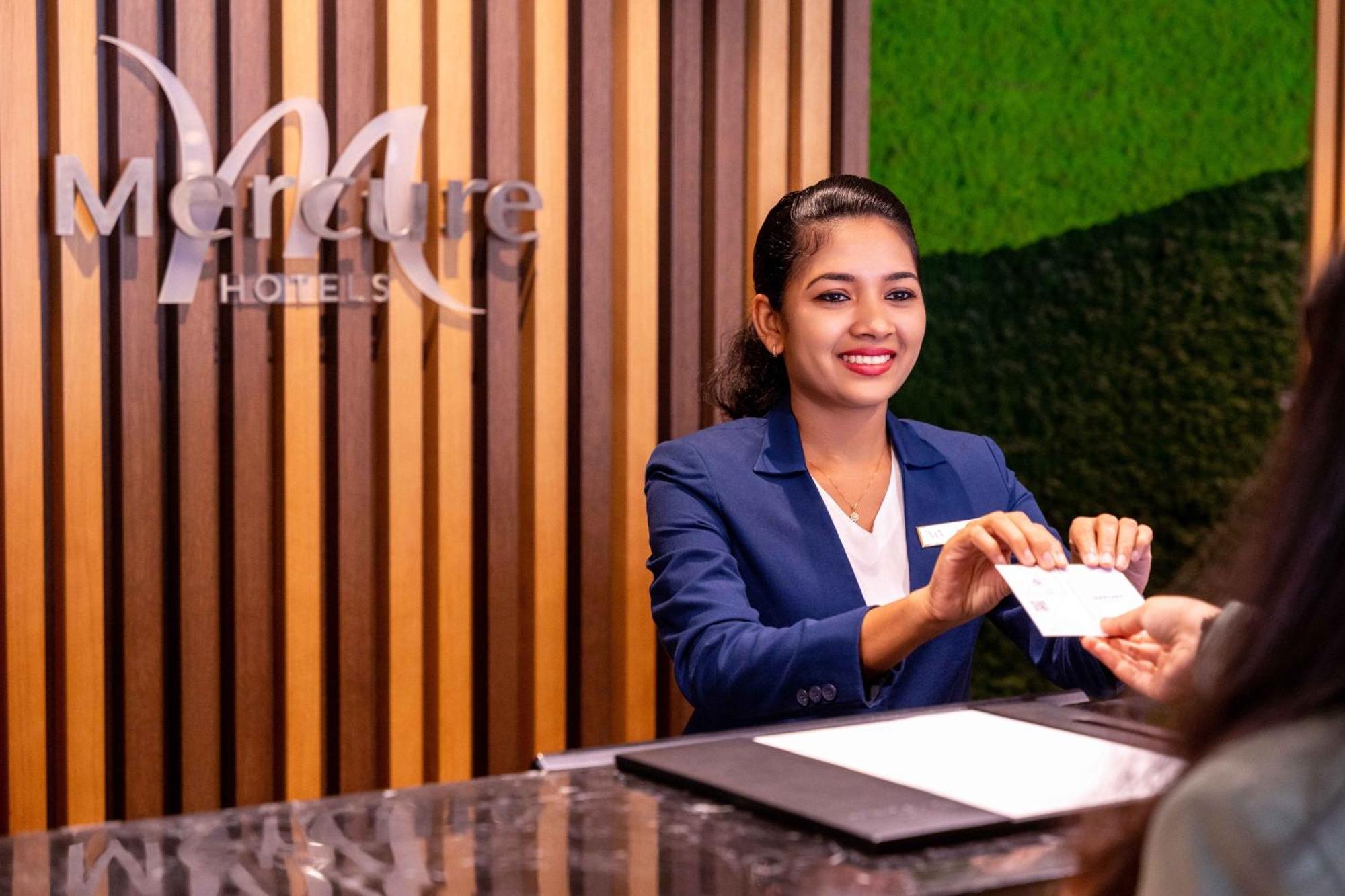 Mercure Dubai Barsha Heights Hotel Suites And Apartments Ngoại thất bức ảnh